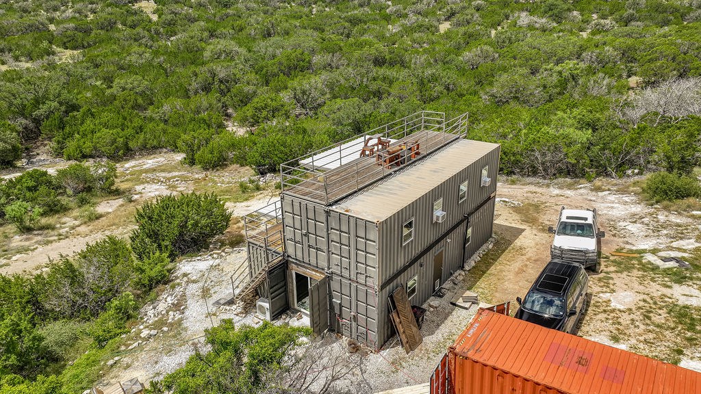 main property photo 17