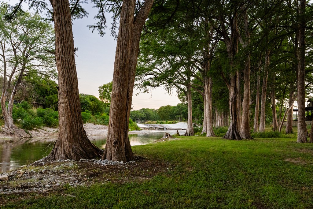 main property photo 44