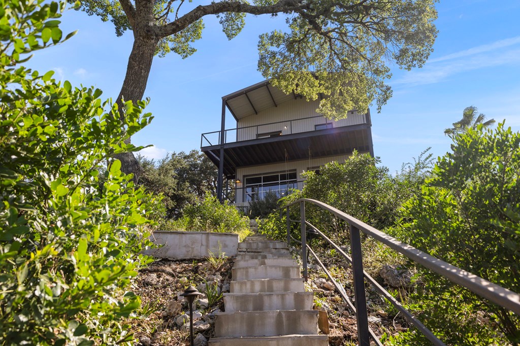 main property photo 42