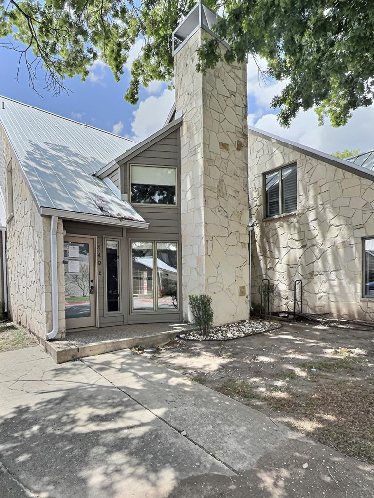 main property photo 0