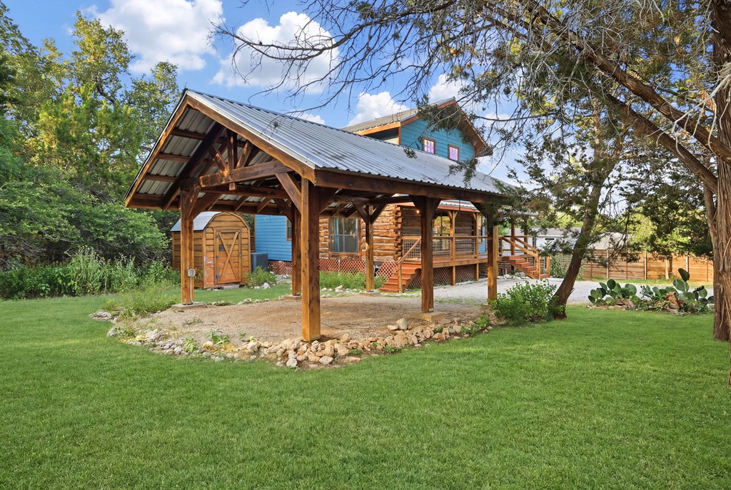 main property photo 33