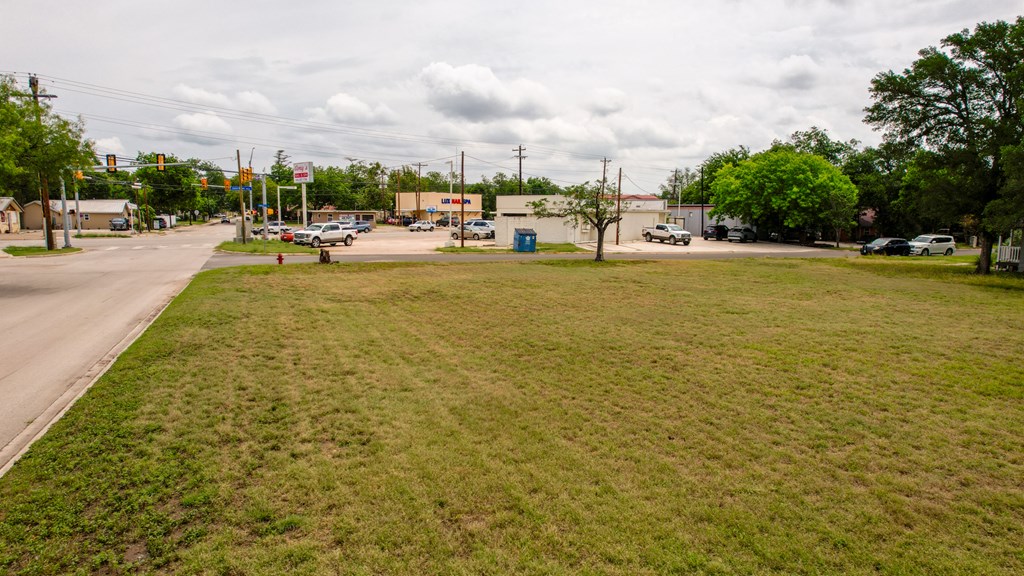 main property photo 8
