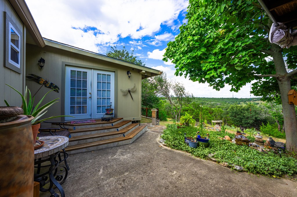 main property photo 15