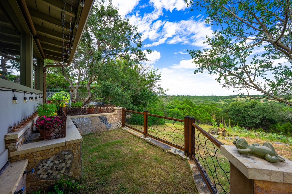 main property photo 22