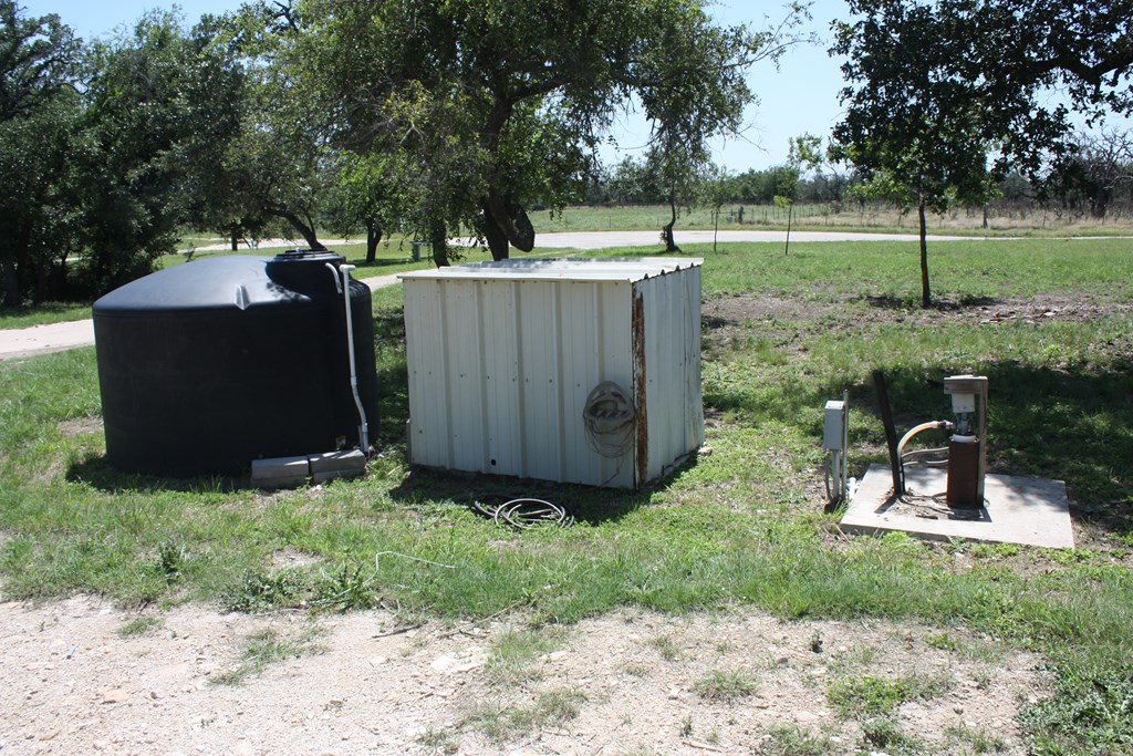 main property photo 11