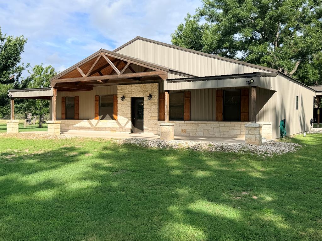 main property photo 0