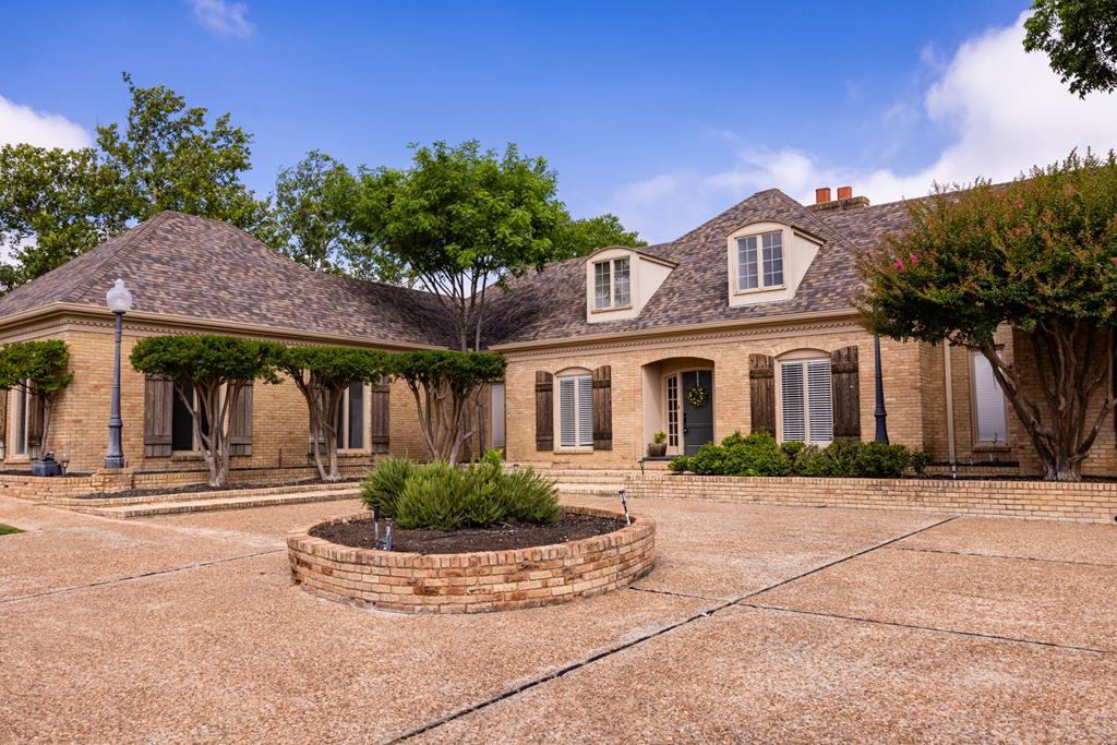 main property photo 0