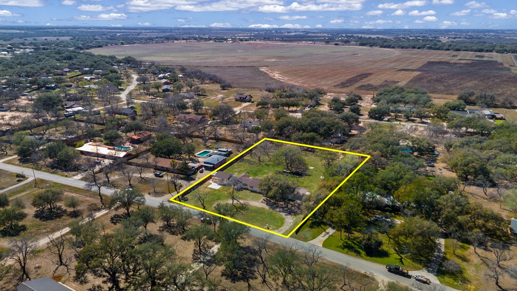 main property photo 46