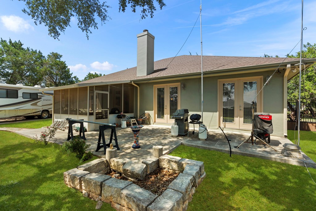 main property photo 40