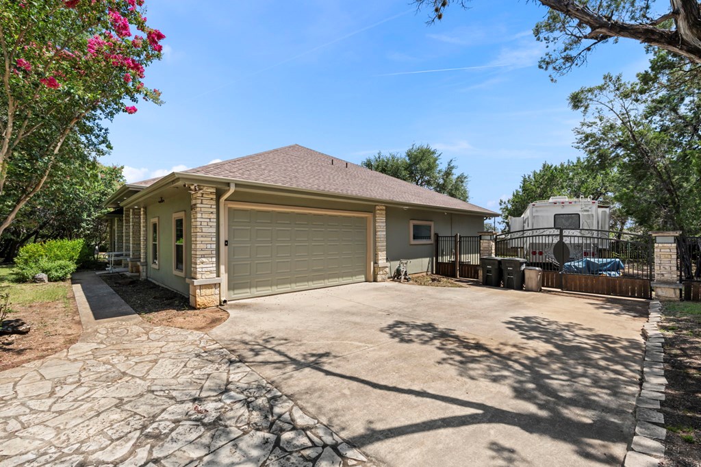 main property photo 58