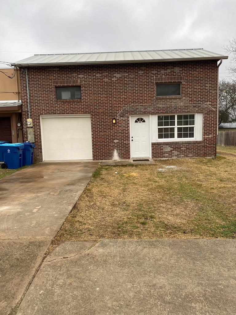 main property photo 0