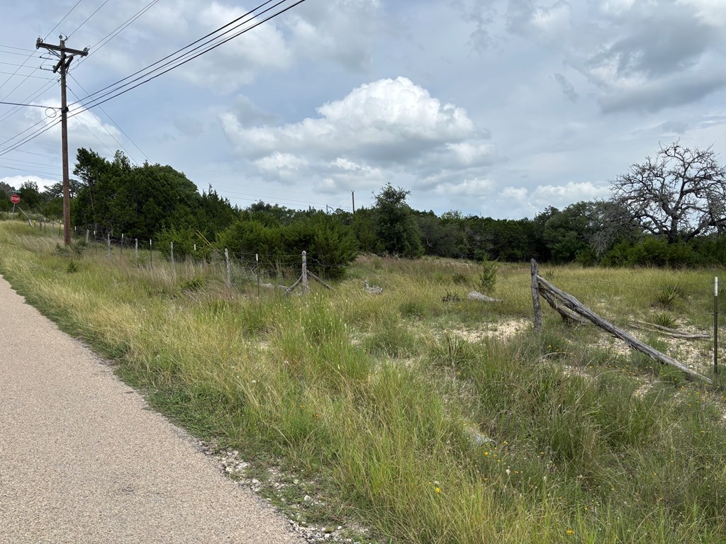main property photo 6