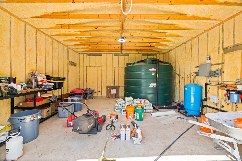 main property photo 37