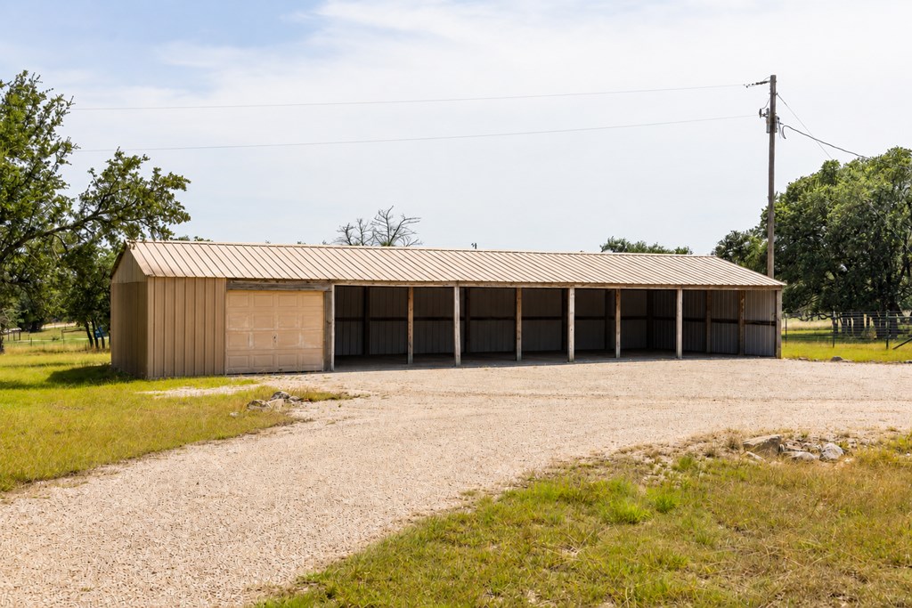 main property photo 24
