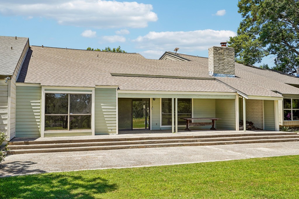 main property photo 46