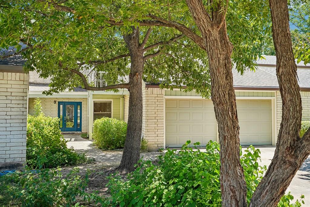 main property photo 0