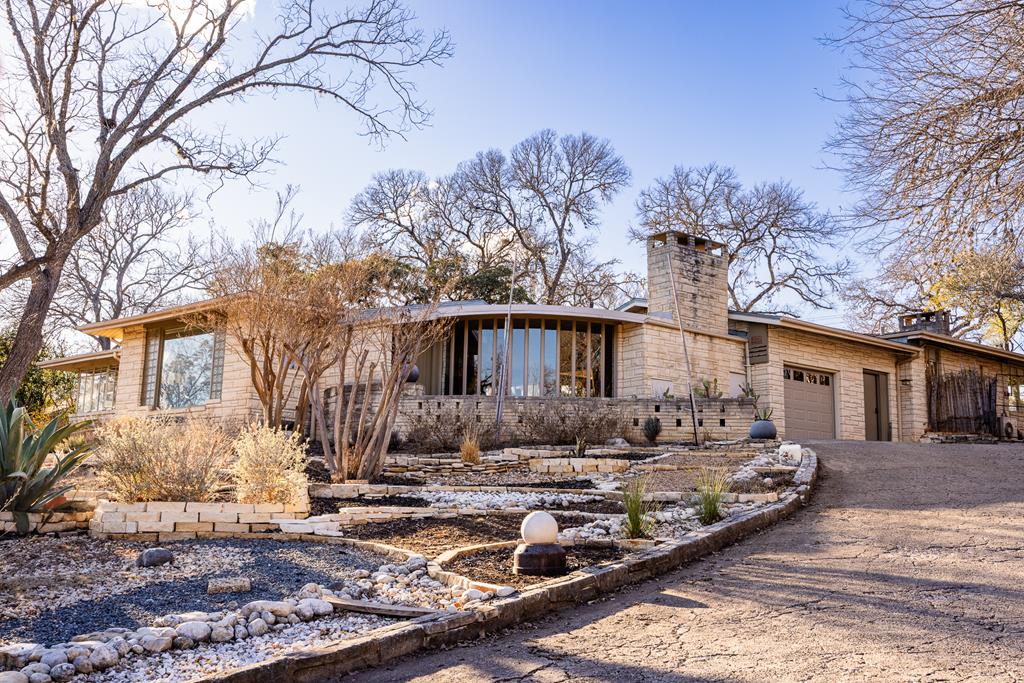 main property photo 0