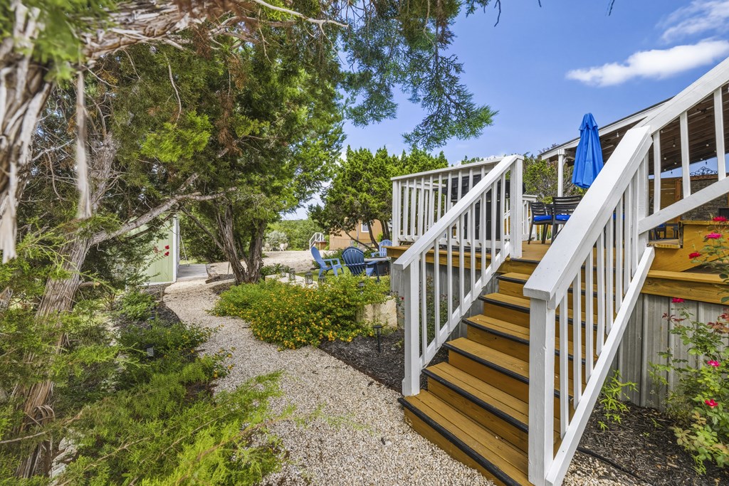 main property photo 49