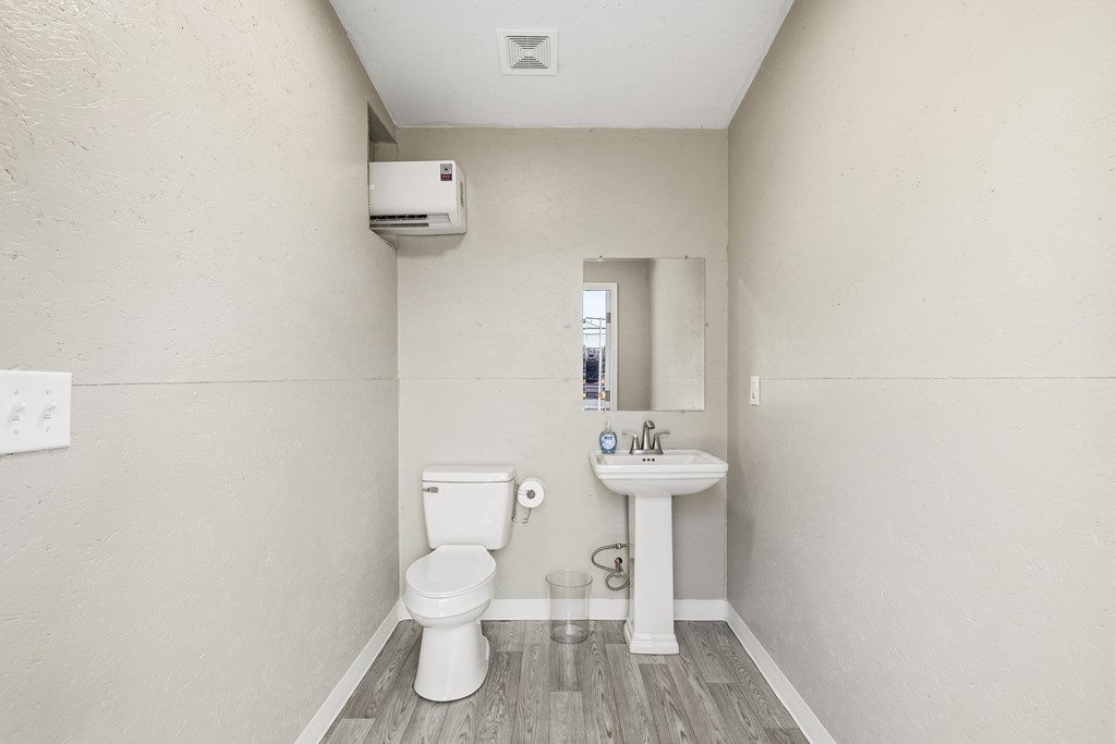 main property photo 70