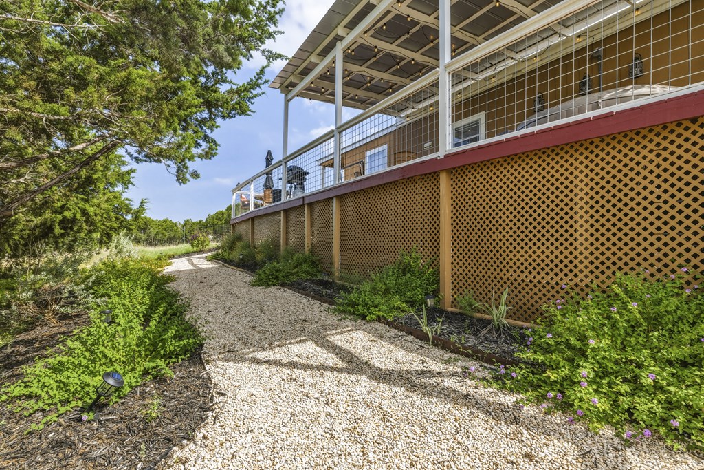 main property photo 66