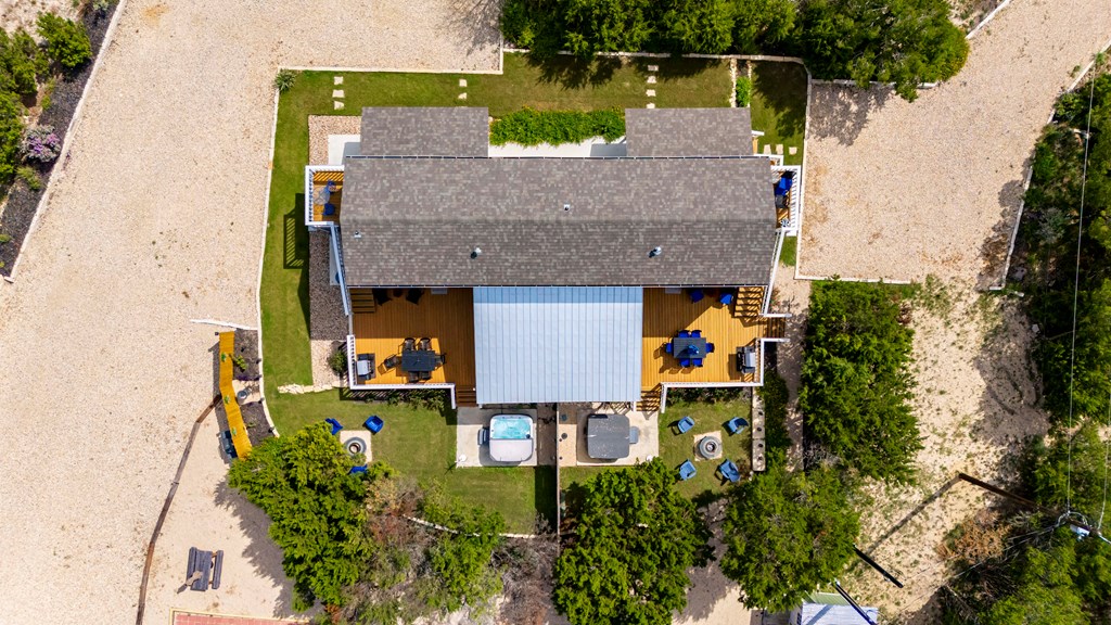 main property photo 81