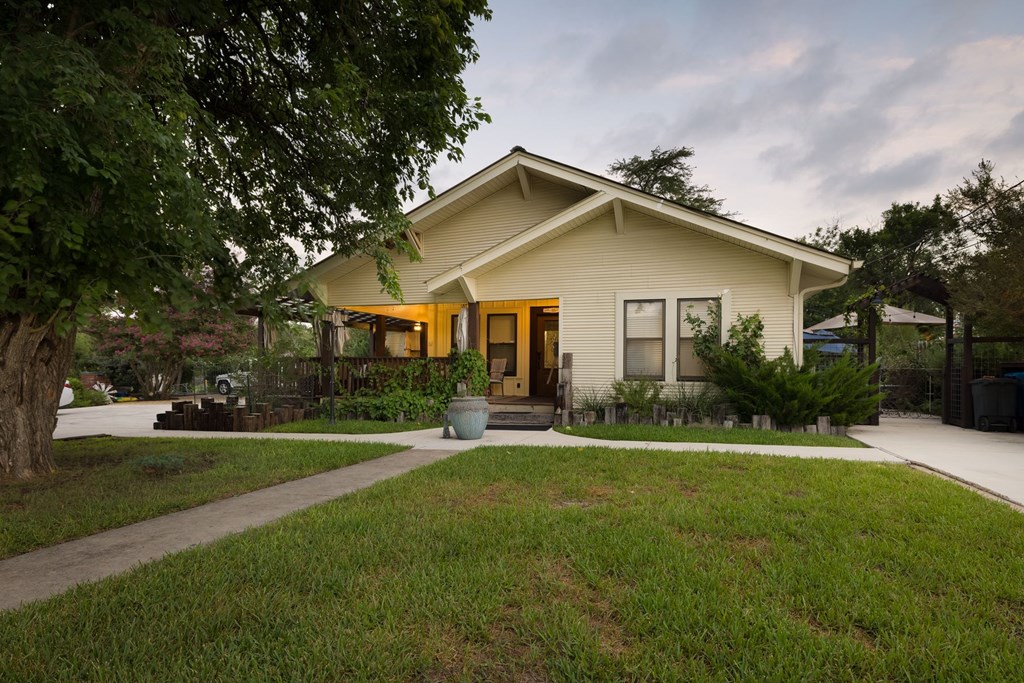 main property photo 46