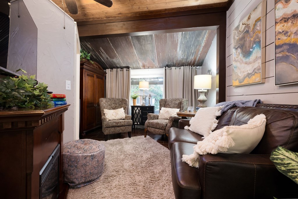 main property photo 61