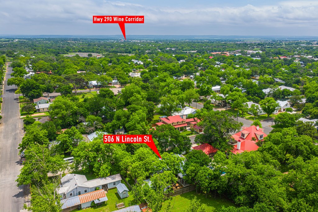 main property photo 31