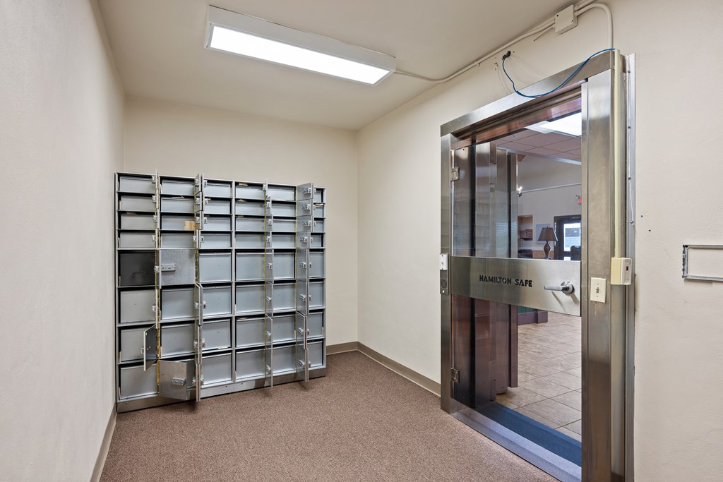main property photo 17