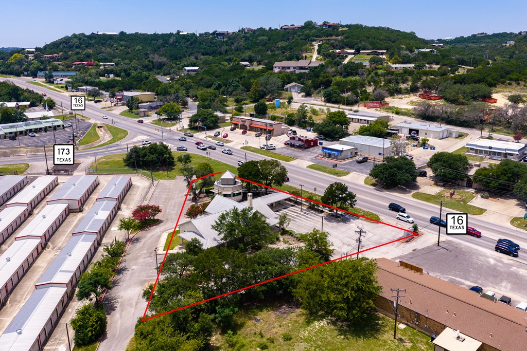 main property photo 42
