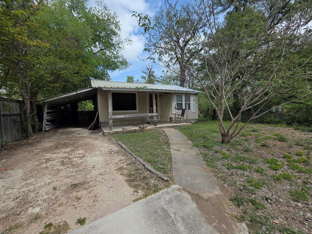 main property photo 0