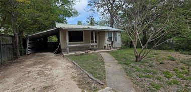 image of property with 2 Bed | 1 Bath | 988 Sqft