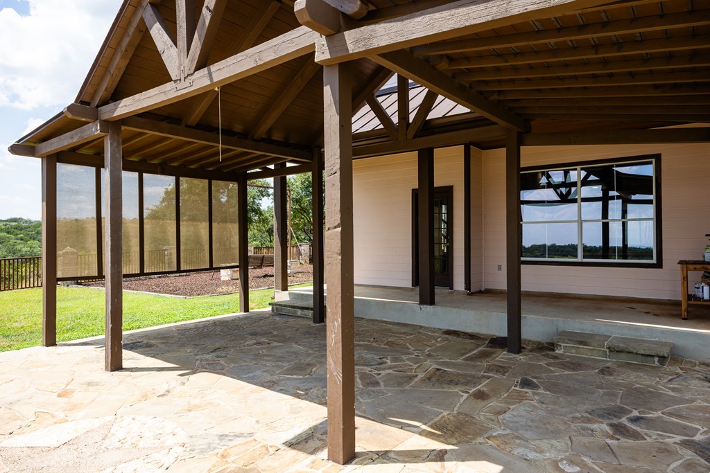 main property photo 51