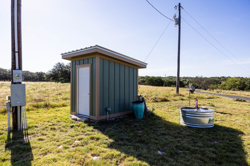 main property photo 45