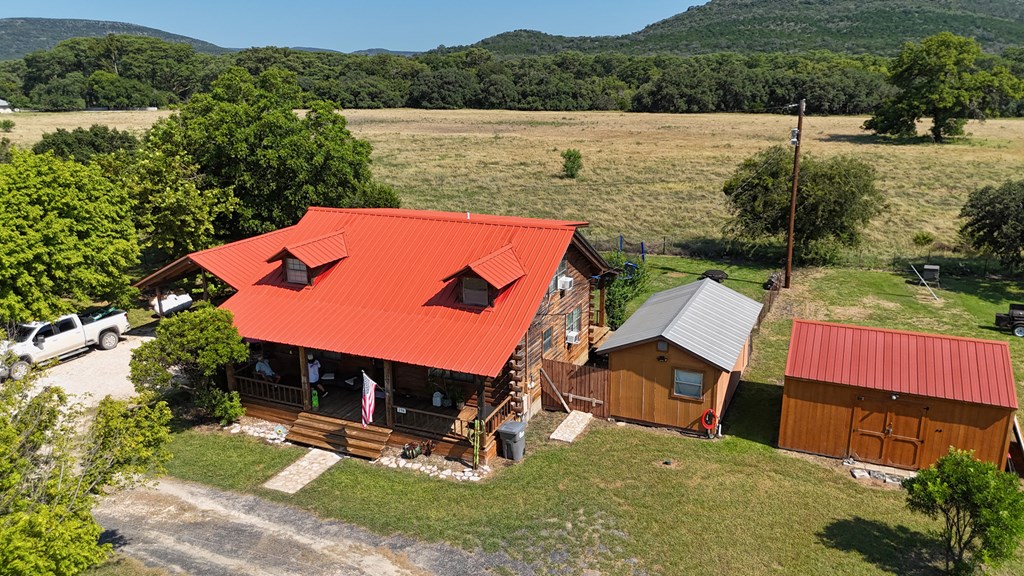 main property photo 2