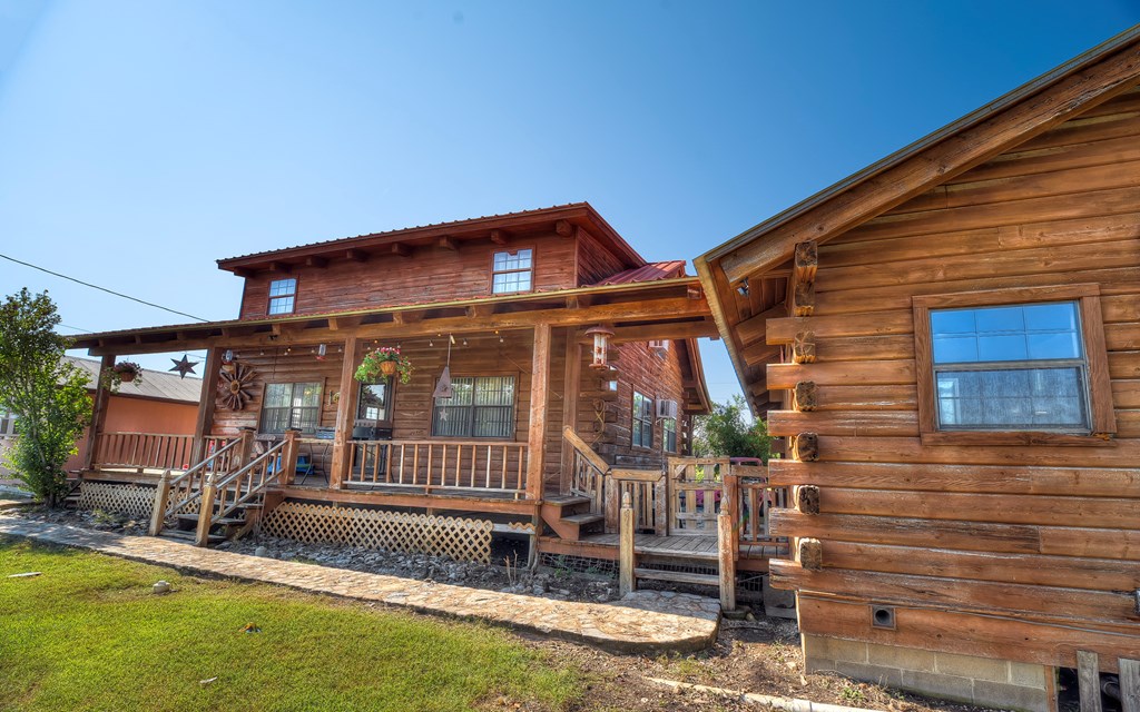 main property photo 5