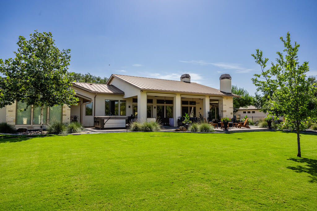 main property photo 41