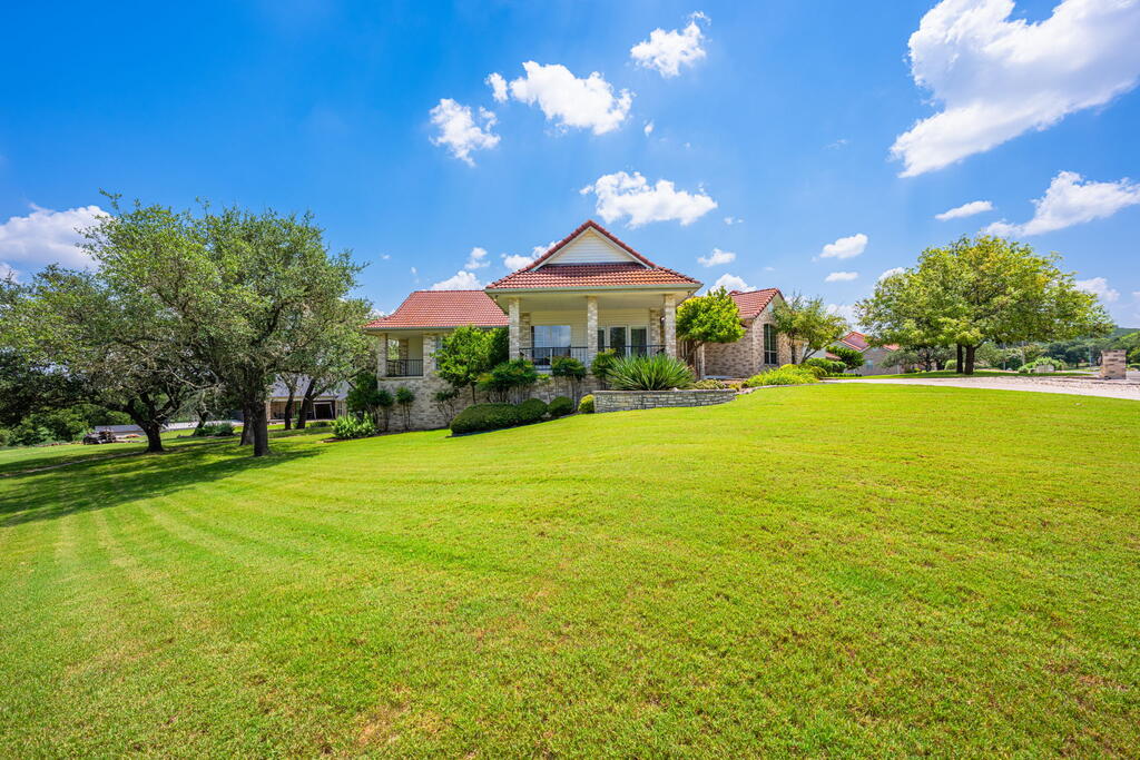 main property photo 29