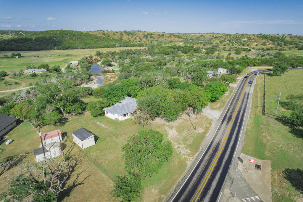 main property photo 47