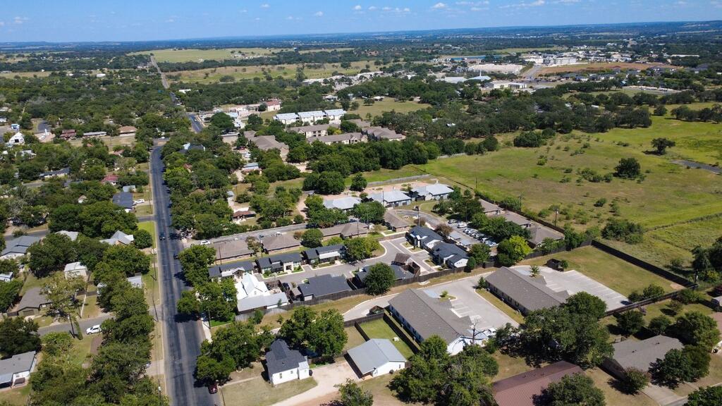 main property photo 51