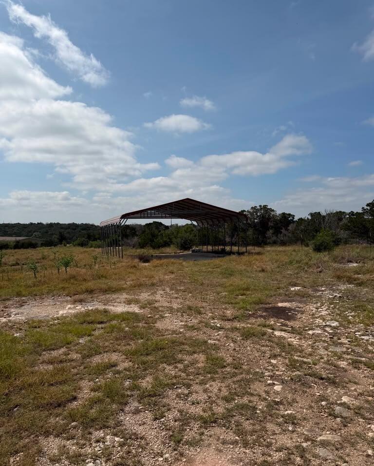 main property photo 16
