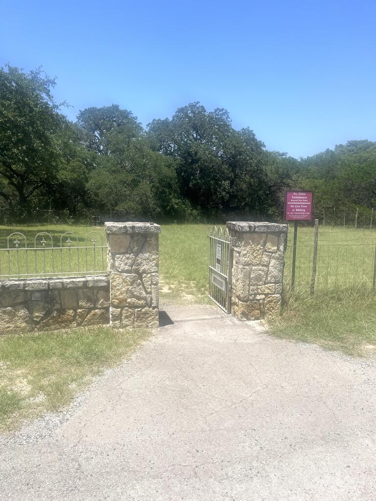 main property photo 14