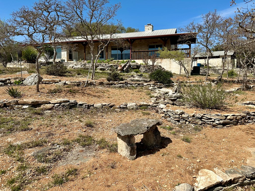 main property photo 23