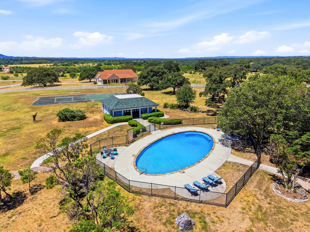 main property photo 72