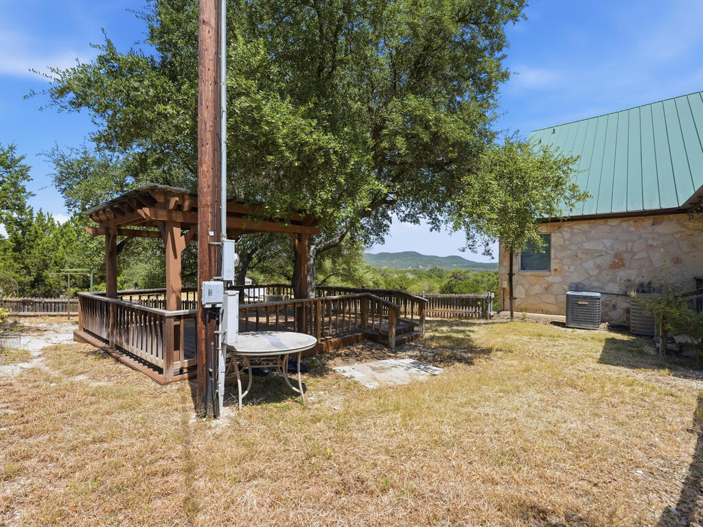 main property photo 50
