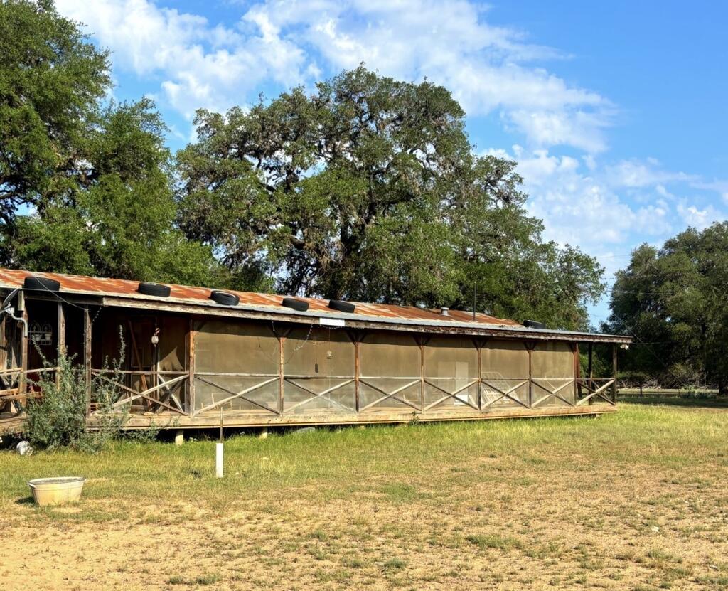 main property photo 13