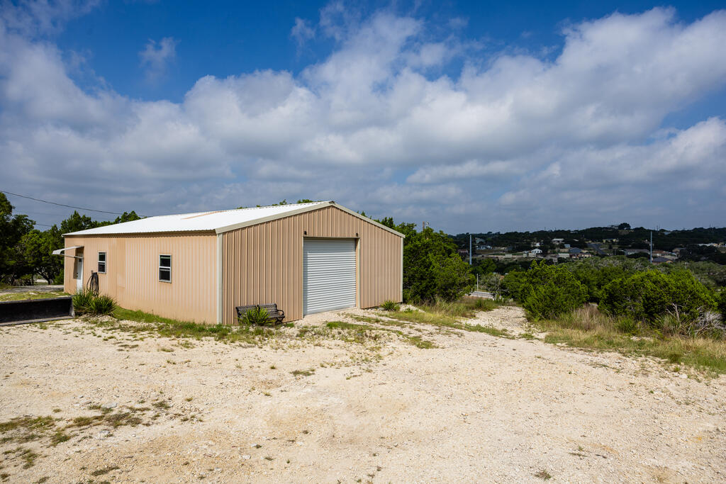 main property photo 51