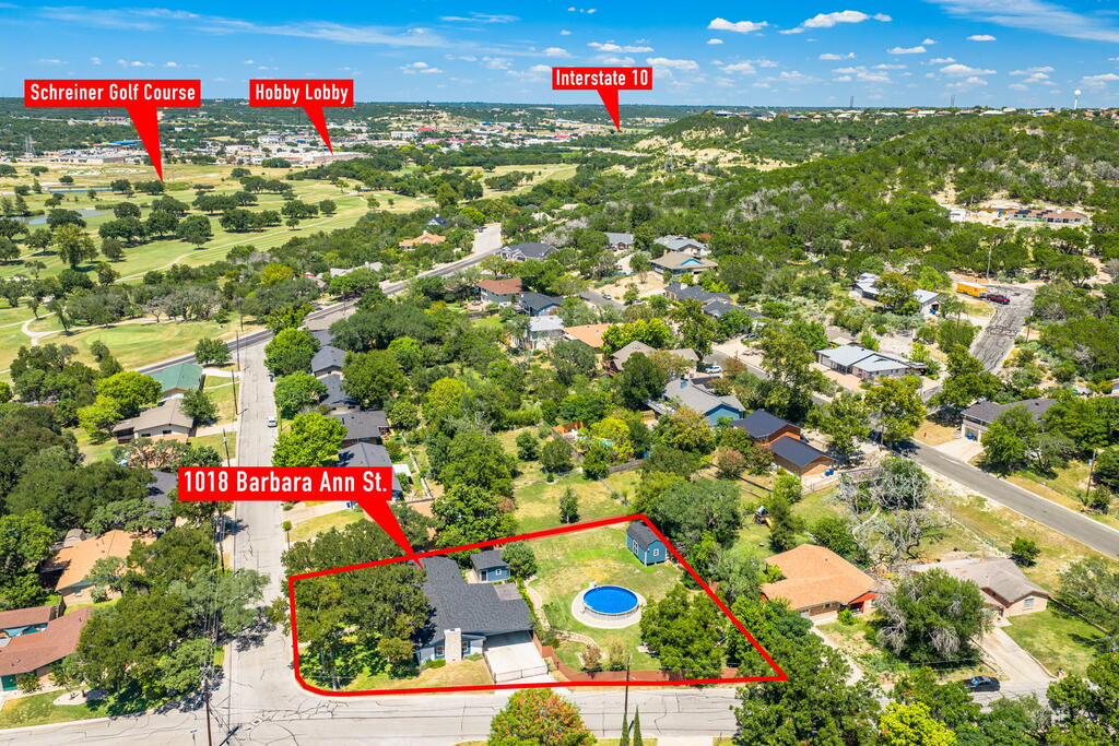main property photo 30