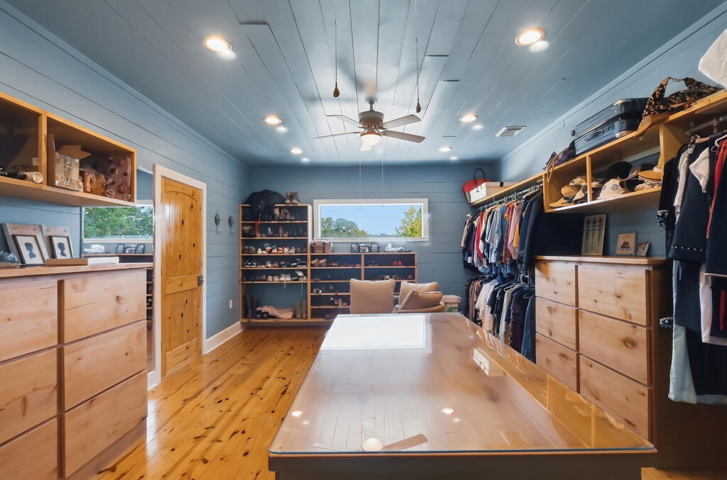 main property photo 57