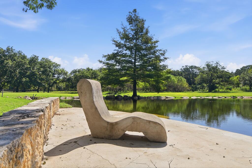 main property photo 79